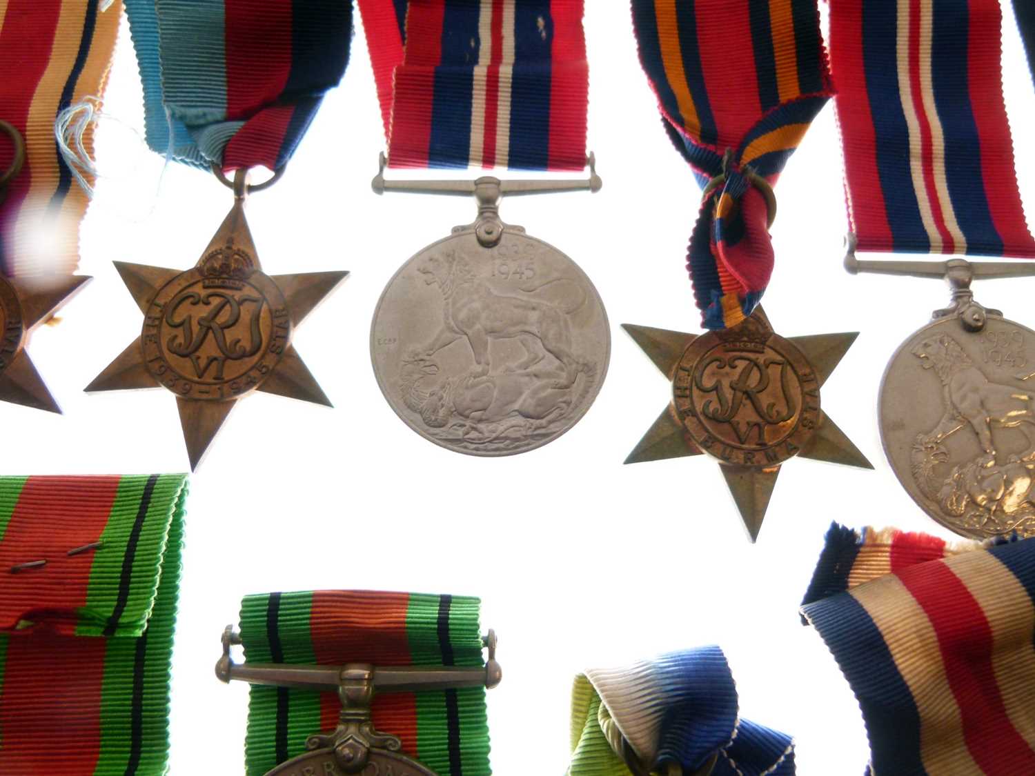 Large quantity of British Second World War medals - Image 5 of 8