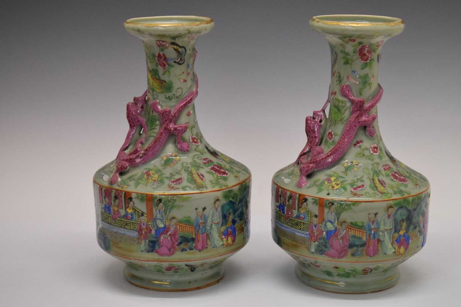 Pair Chinese Famille Rose vases - Image 4 of 11