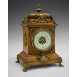 Late 19th/ early 20th Century oak mantel clock