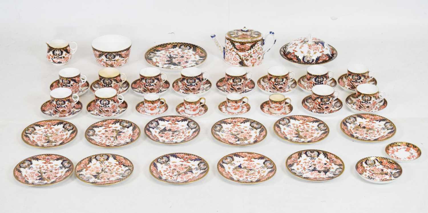 Early 20th Century Royal Crown Derby 'Kings Imari' tea and coffee wares