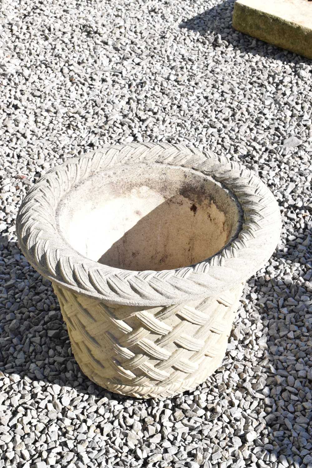 Pair of basket design garden urns - Image 3 of 12
