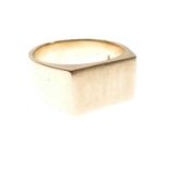 9ct gold signet ring