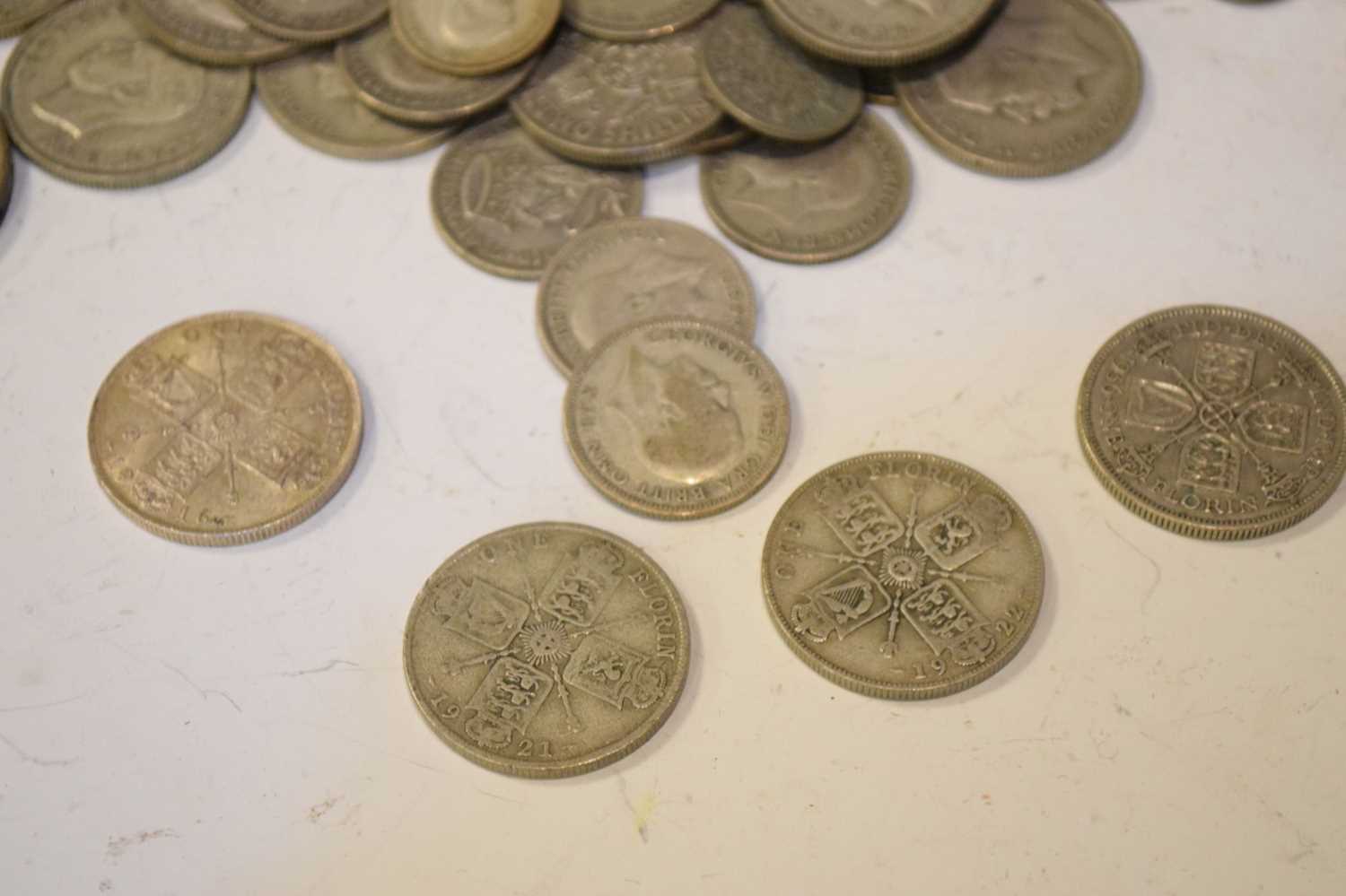 Quantity of British silver and half silver coinage - Bild 3 aus 5