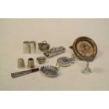 Quantity of silver and white metal novelty items