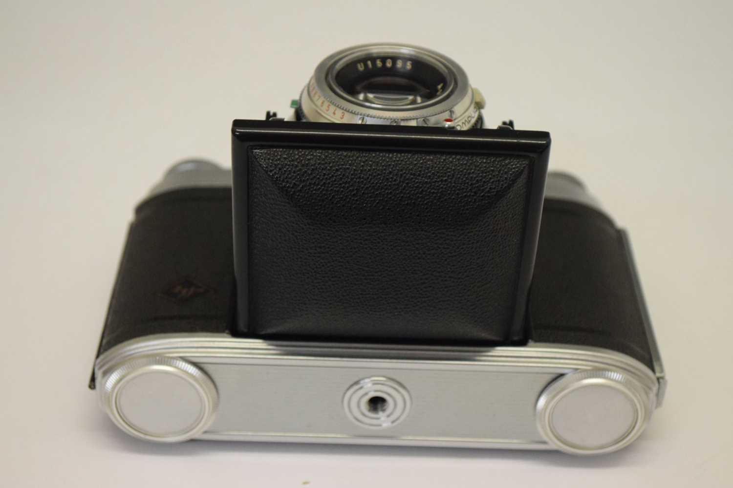 Agfa Super Isolette folding rangefinder camera - Image 5 of 10