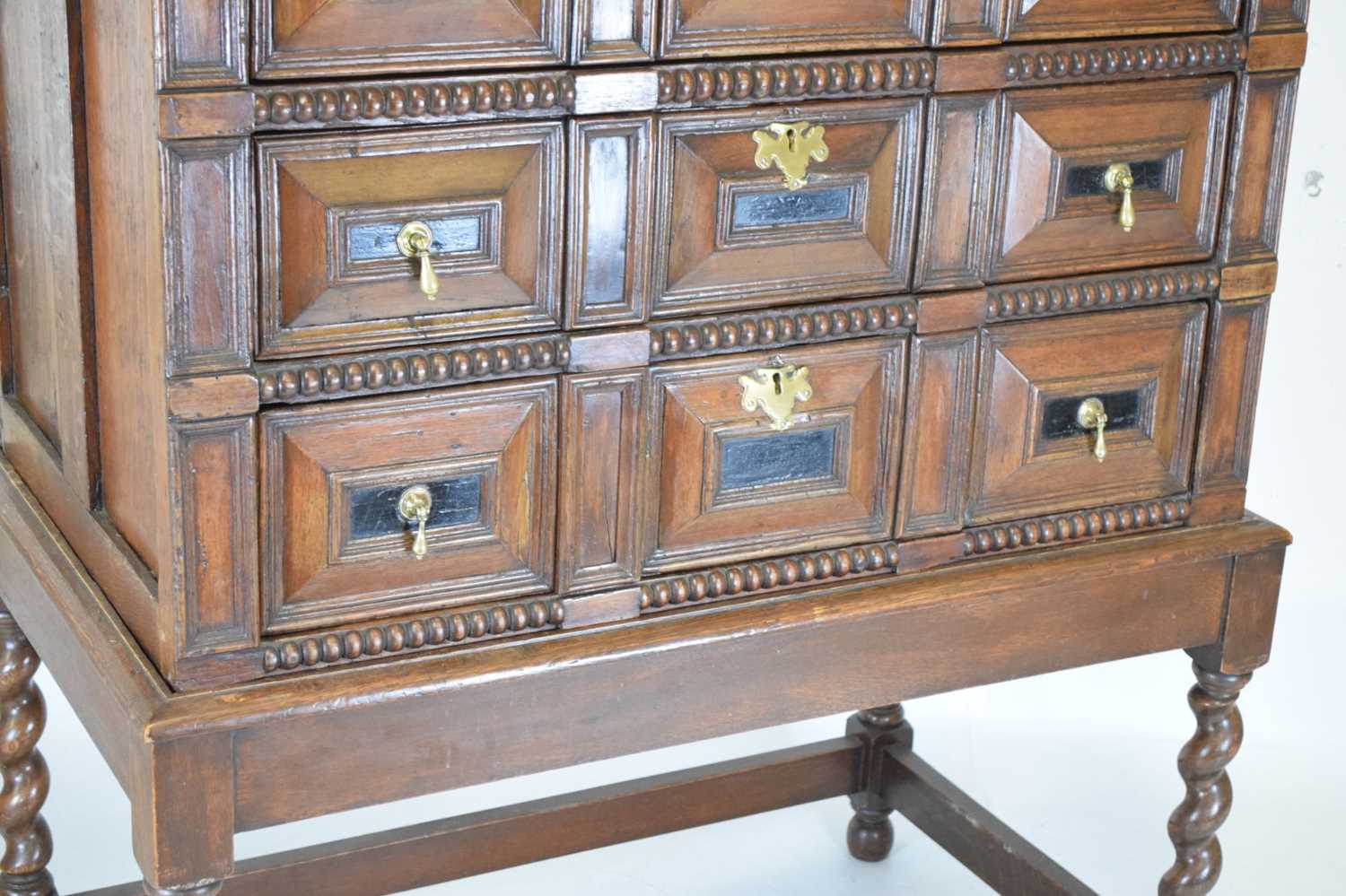 Late 17th Century oak geometric chest of drawers - Image 3 of 9