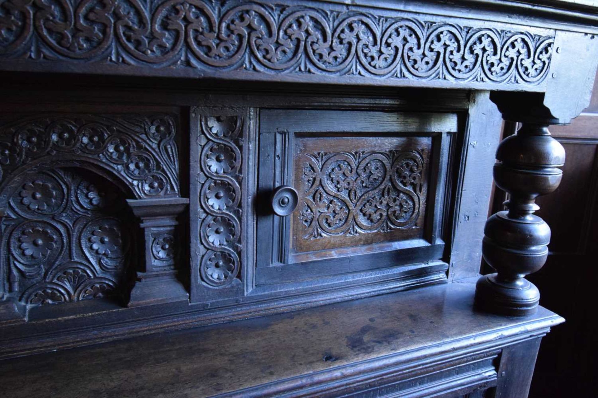 Early 17th Century English carved oak three-tier ‘court’ cupboard - Image 24 of 28