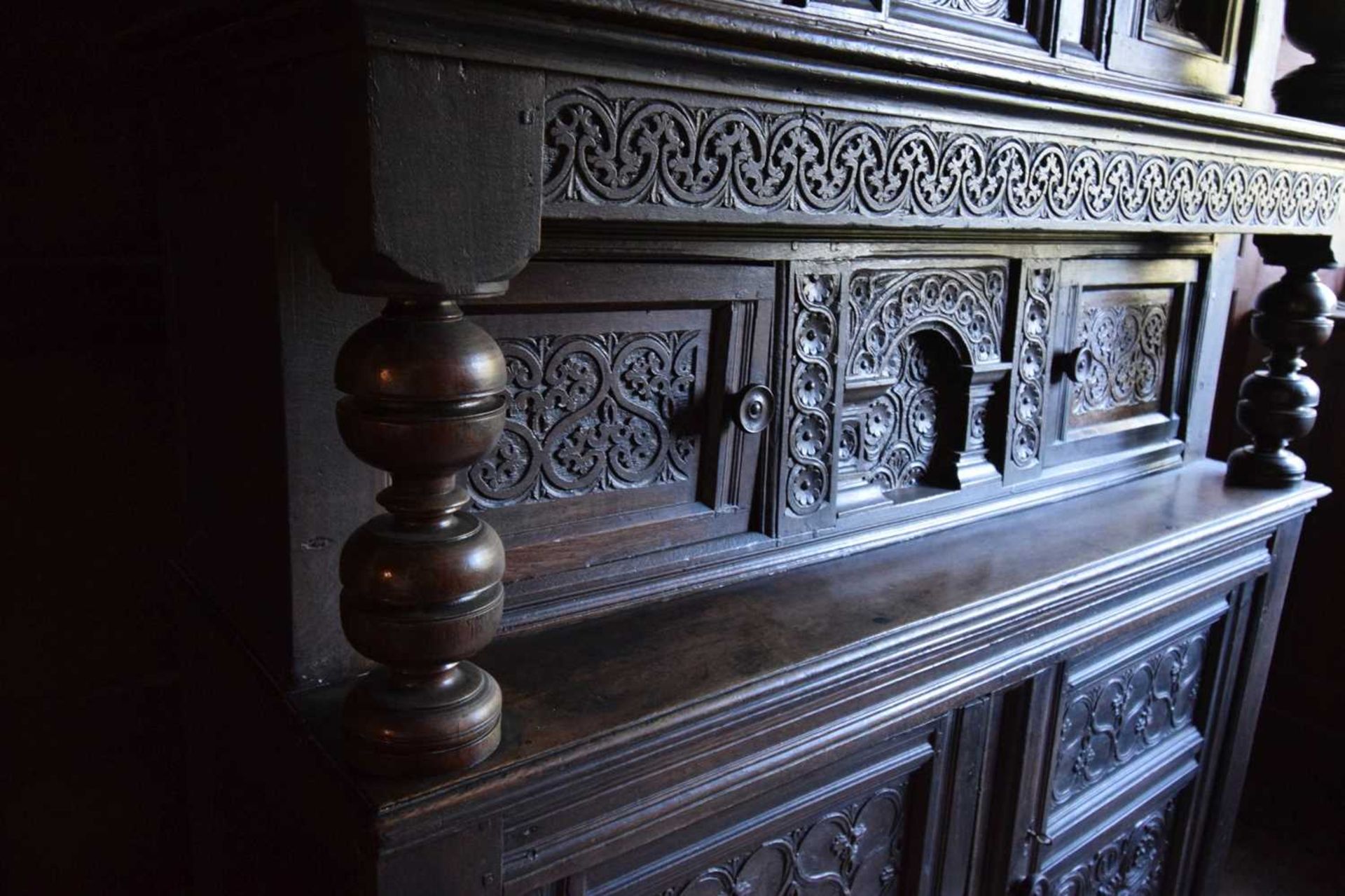 Early 17th Century English carved oak three-tier ‘court’ cupboard - Image 28 of 28