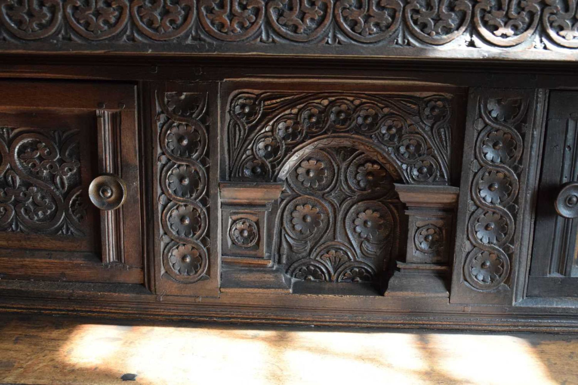 Early 17th Century English carved oak three-tier ‘court’ cupboard - Image 9 of 28