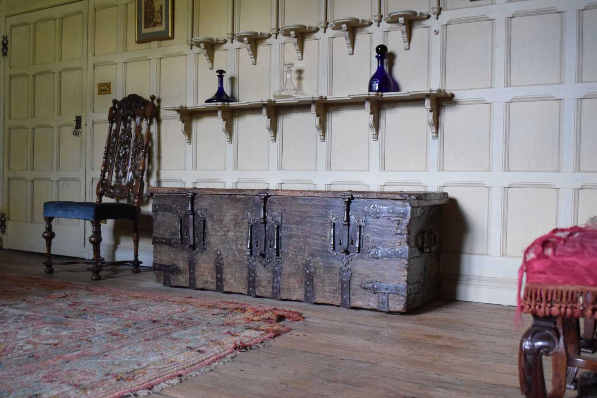 16th Century boarded pine and iron-bound chest - Image 15 of 16