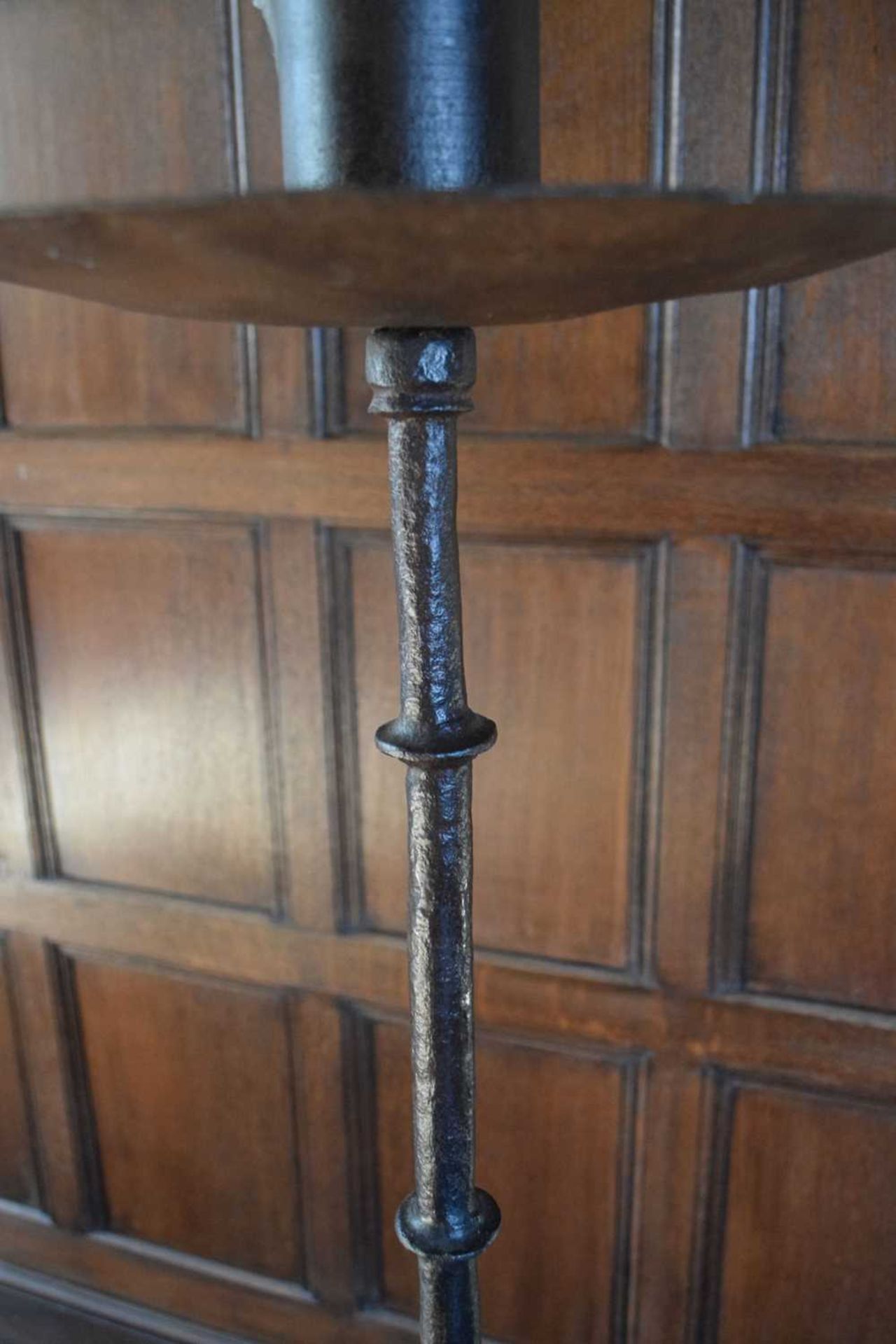 Floor-standing wrought iron candle stand - Image 5 of 13