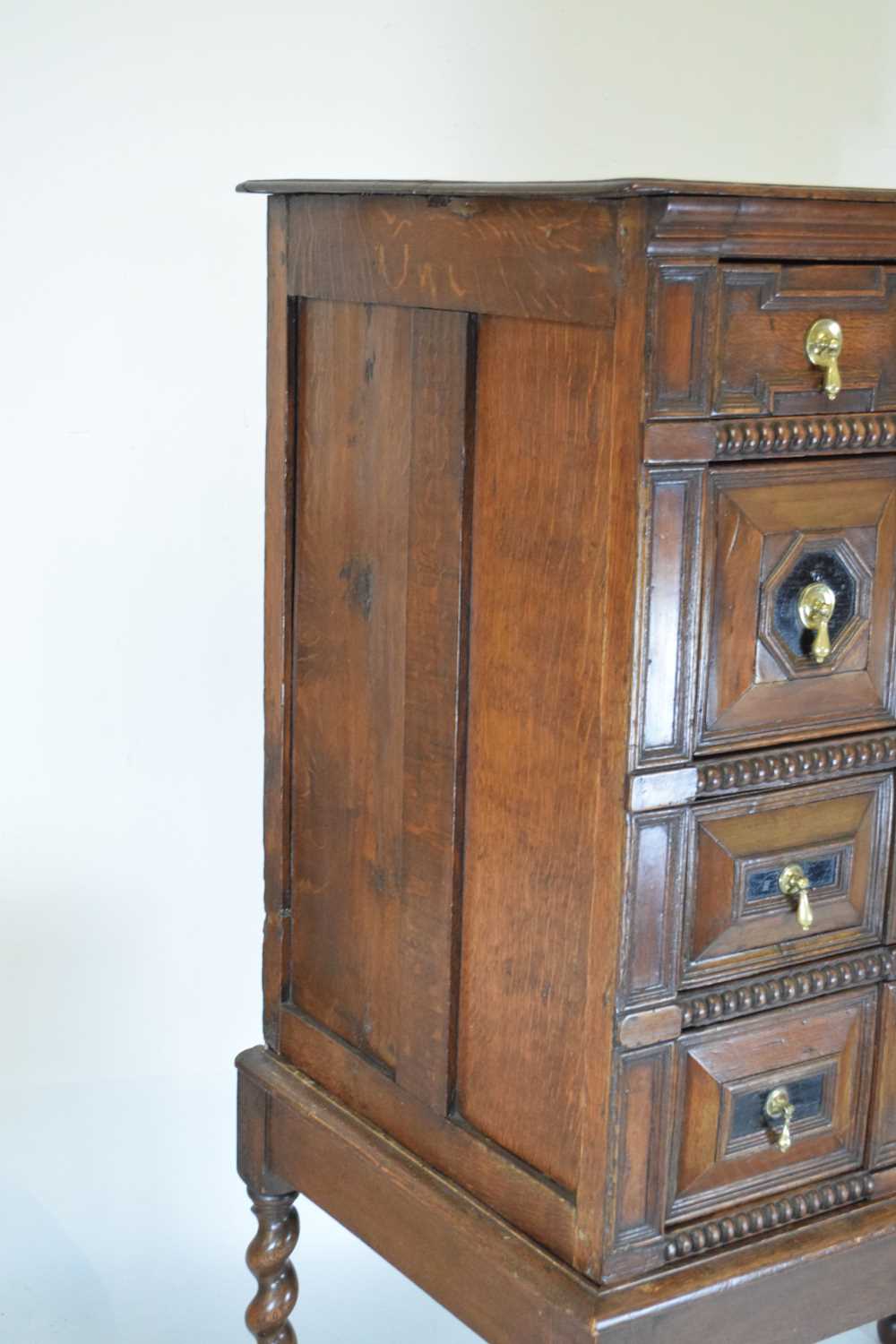 Late 17th Century oak geometric chest of drawers - Image 4 of 9