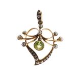 Edwardian peridot and seed pearl pendant