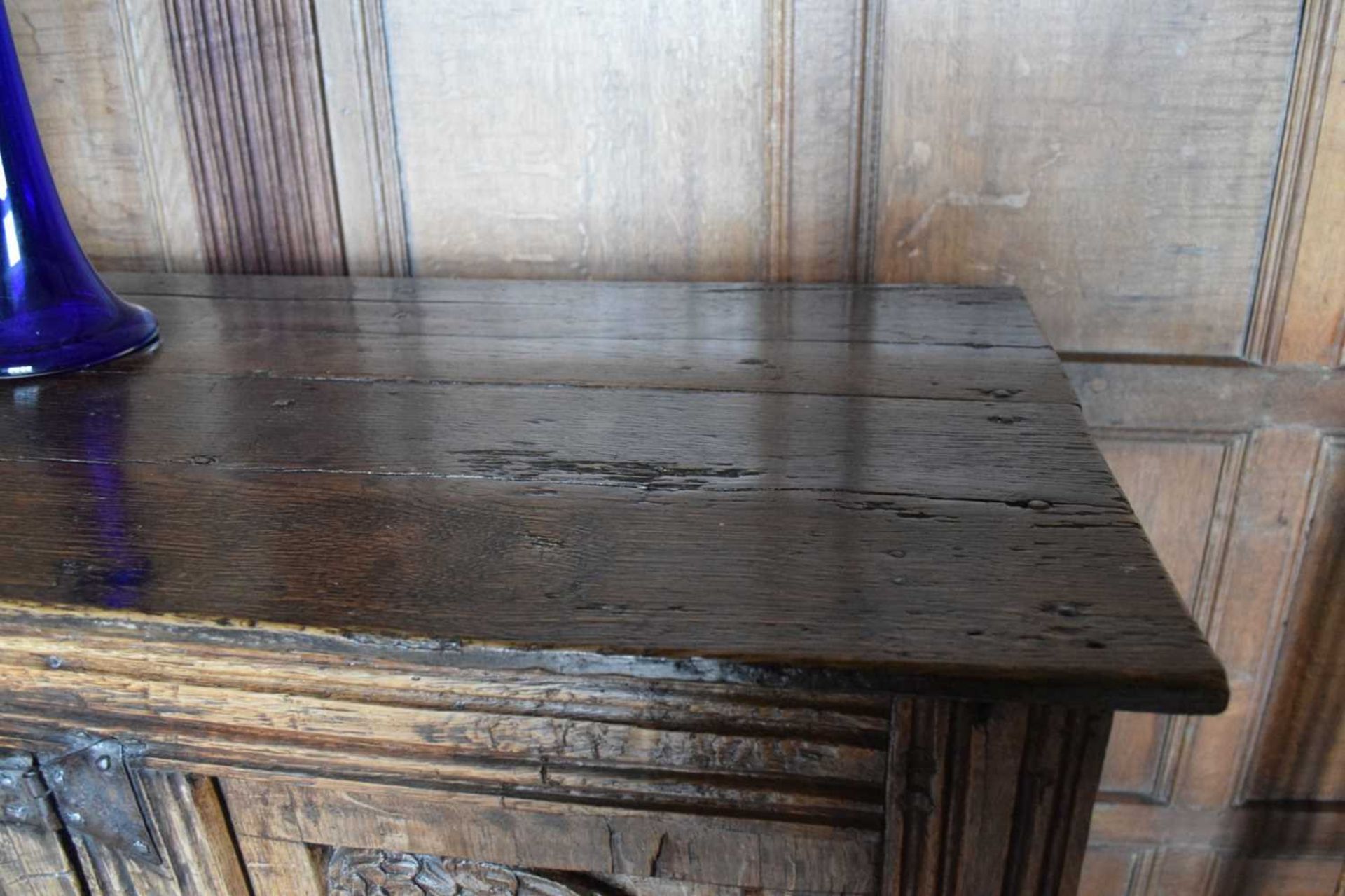 Oak aumbry, in the English manner of circa 1500 - Image 13 of 14