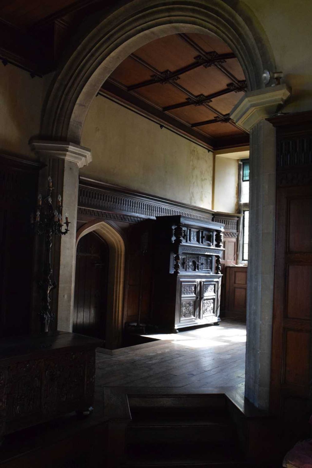 Early 17th Century English carved oak three-tier ‘court’ cupboard - Image 20 of 28