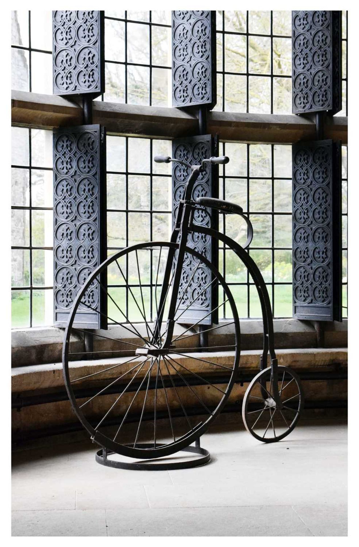 Replica penny farthing