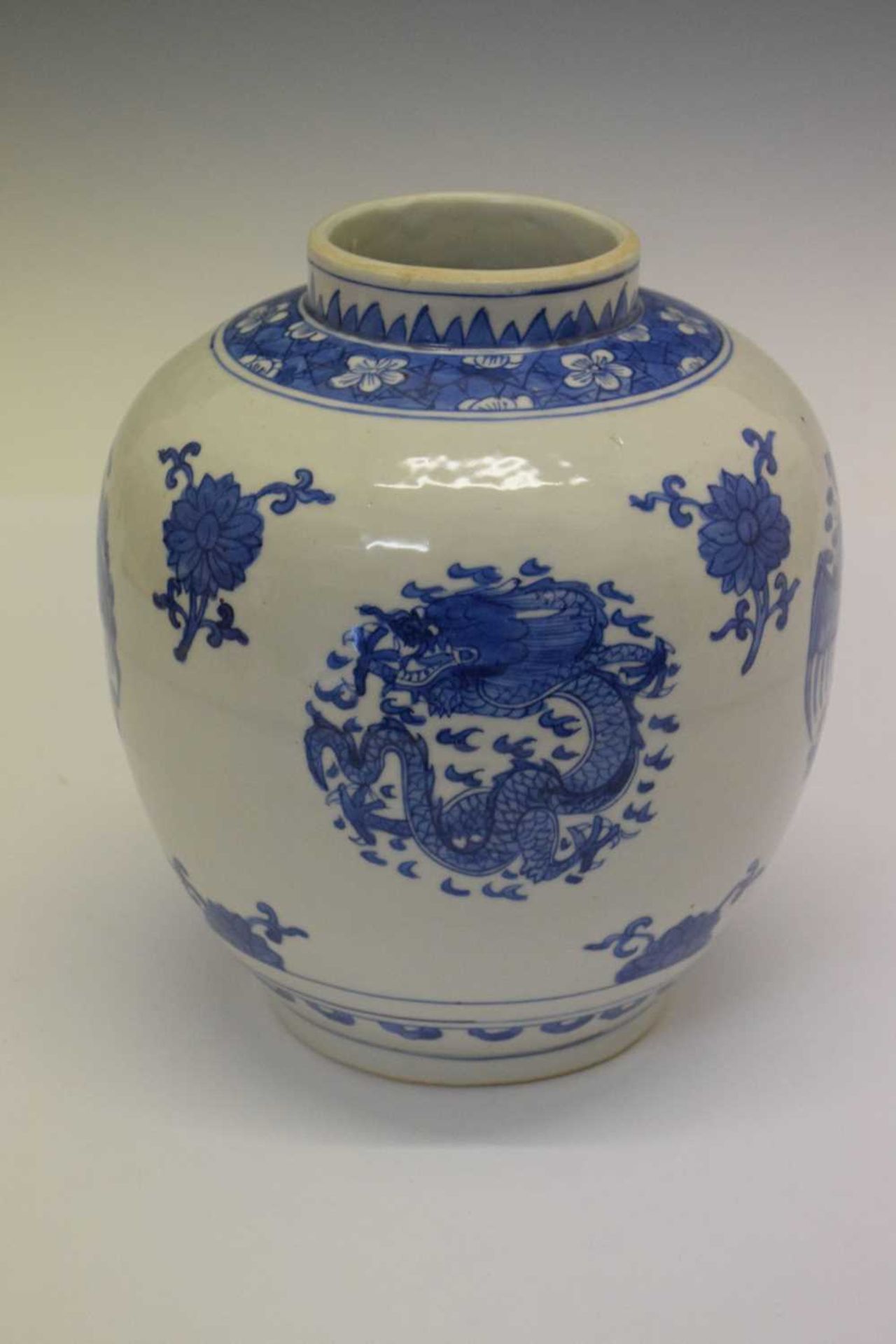 Chinese blue and white porcelain ovoid jar - Image 3 of 11