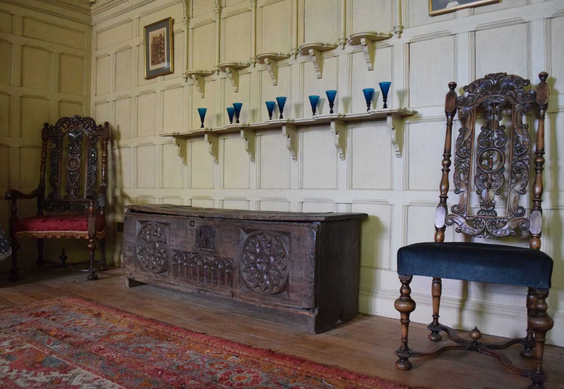 Impressive oak boarded chest, circa 1500 - Image 22 of 25