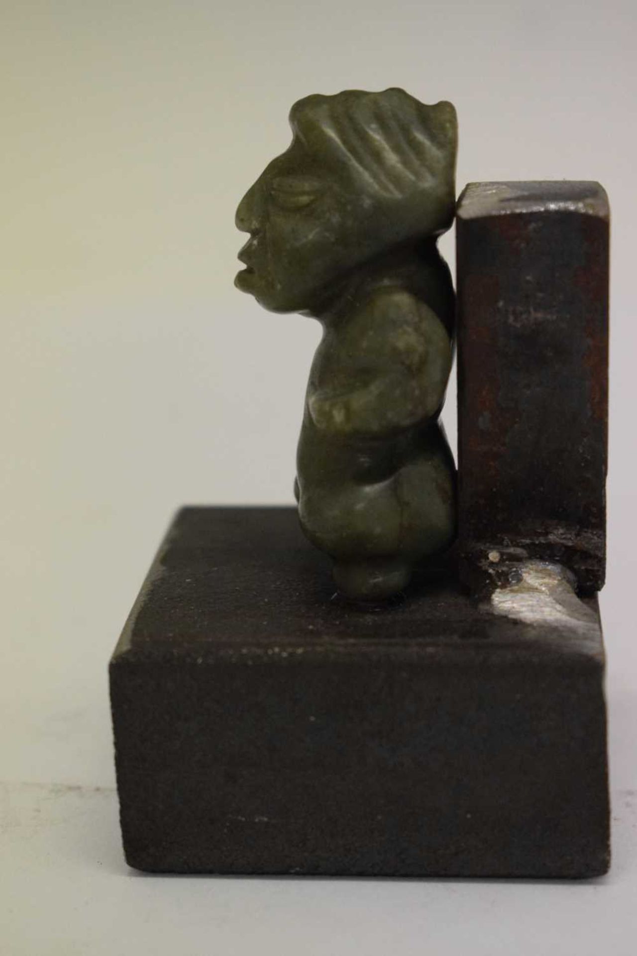 Pre Columbian Mayan jade figure - Image 4 of 4