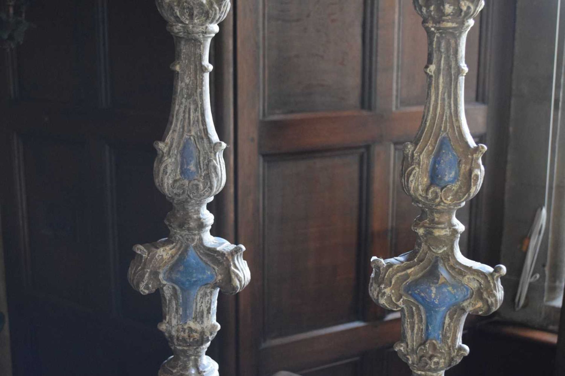 Pair of Continental painted softwood pricket candlesticks - Image 4 of 10