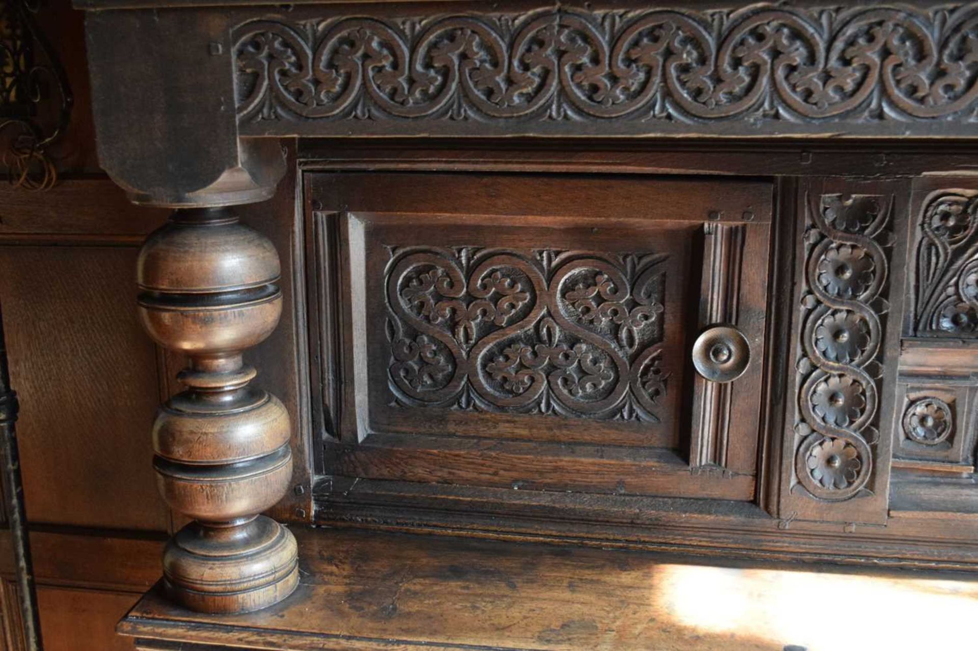 Early 17th Century English carved oak three-tier ‘court’ cupboard - Image 8 of 28