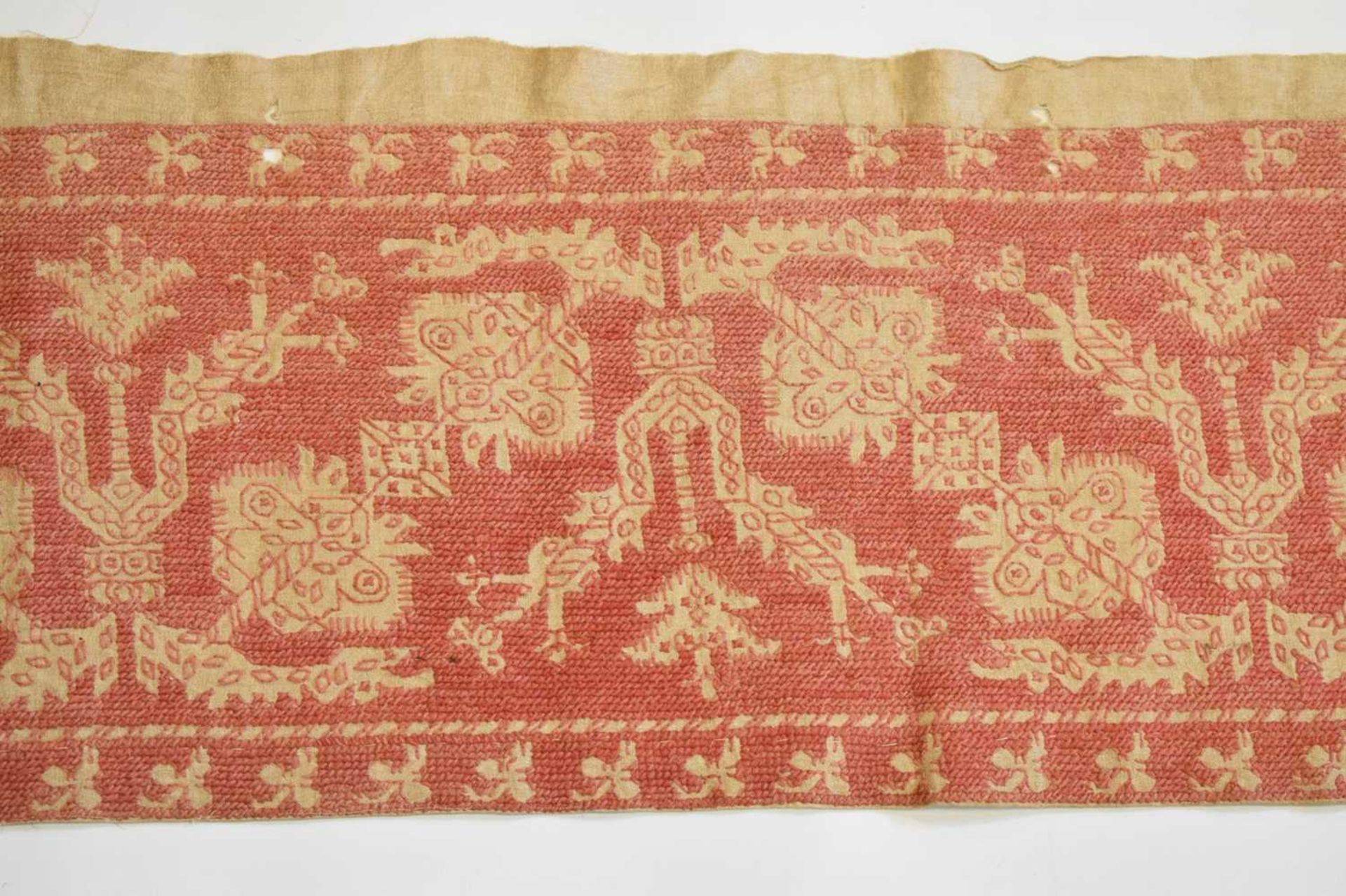 17th Century Italian embroided linen table runner - Image 7 of 8