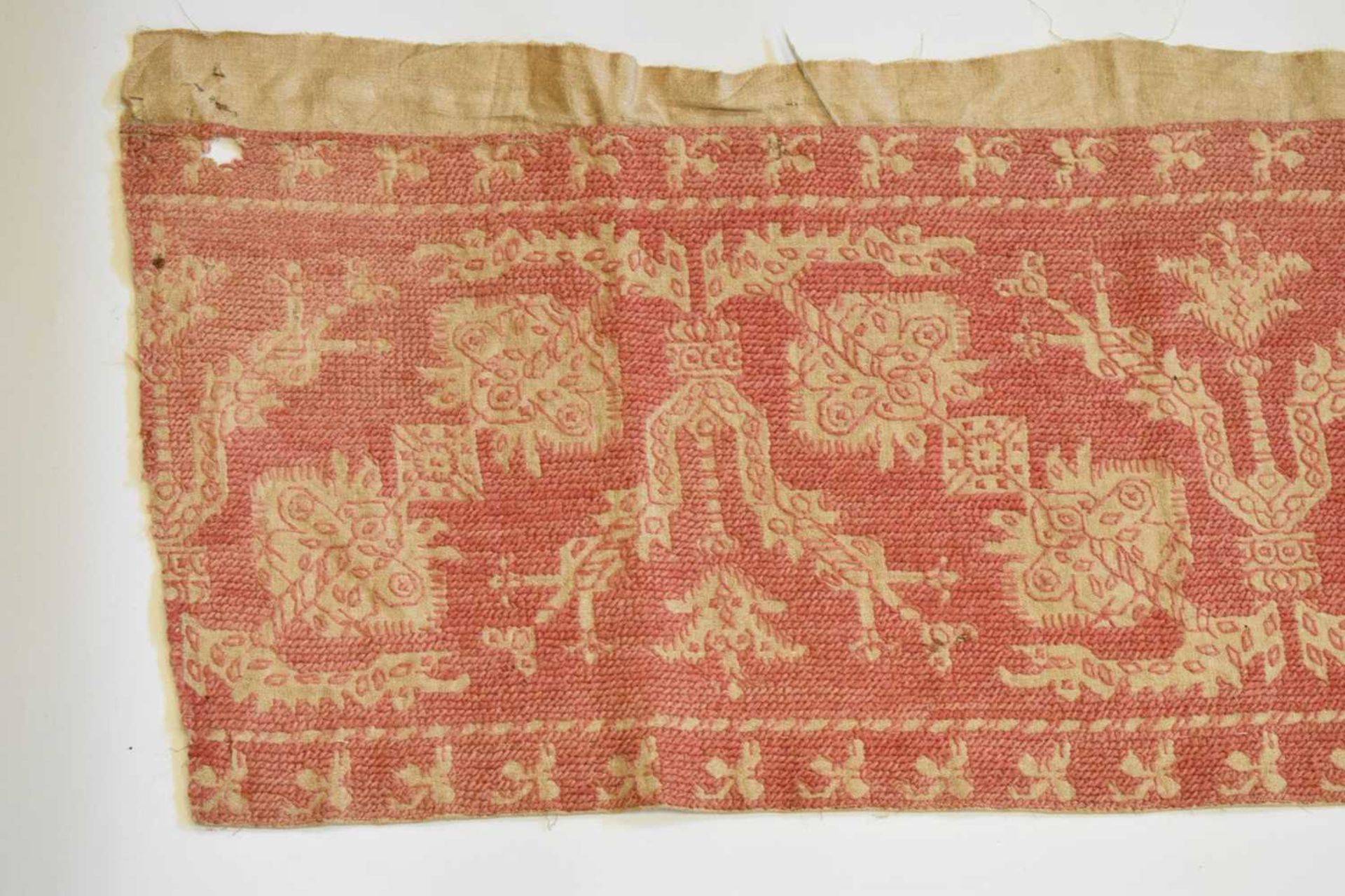 17th Century Italian embroided linen table runner - Image 8 of 8