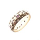 9ct gold wedding band