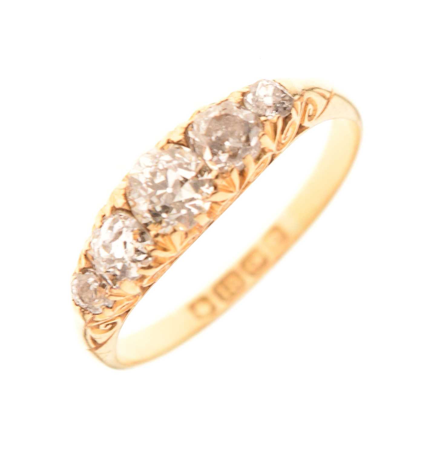 18ct gold half-eternity ring set five graduated old-cut diamonds