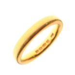 22ct gold wedding band