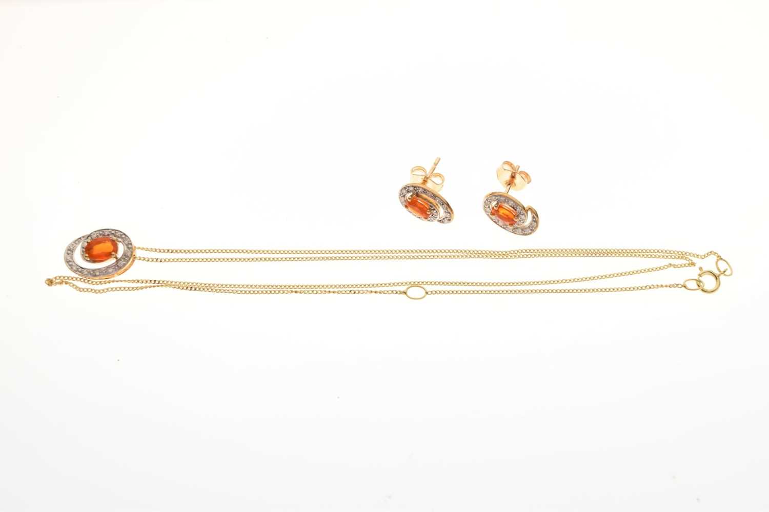 9ct gold fire opal pendant and earring set - Image 2 of 11