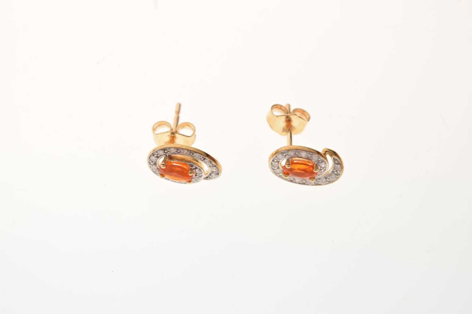 9ct gold fire opal pendant and earring set - Image 3 of 11