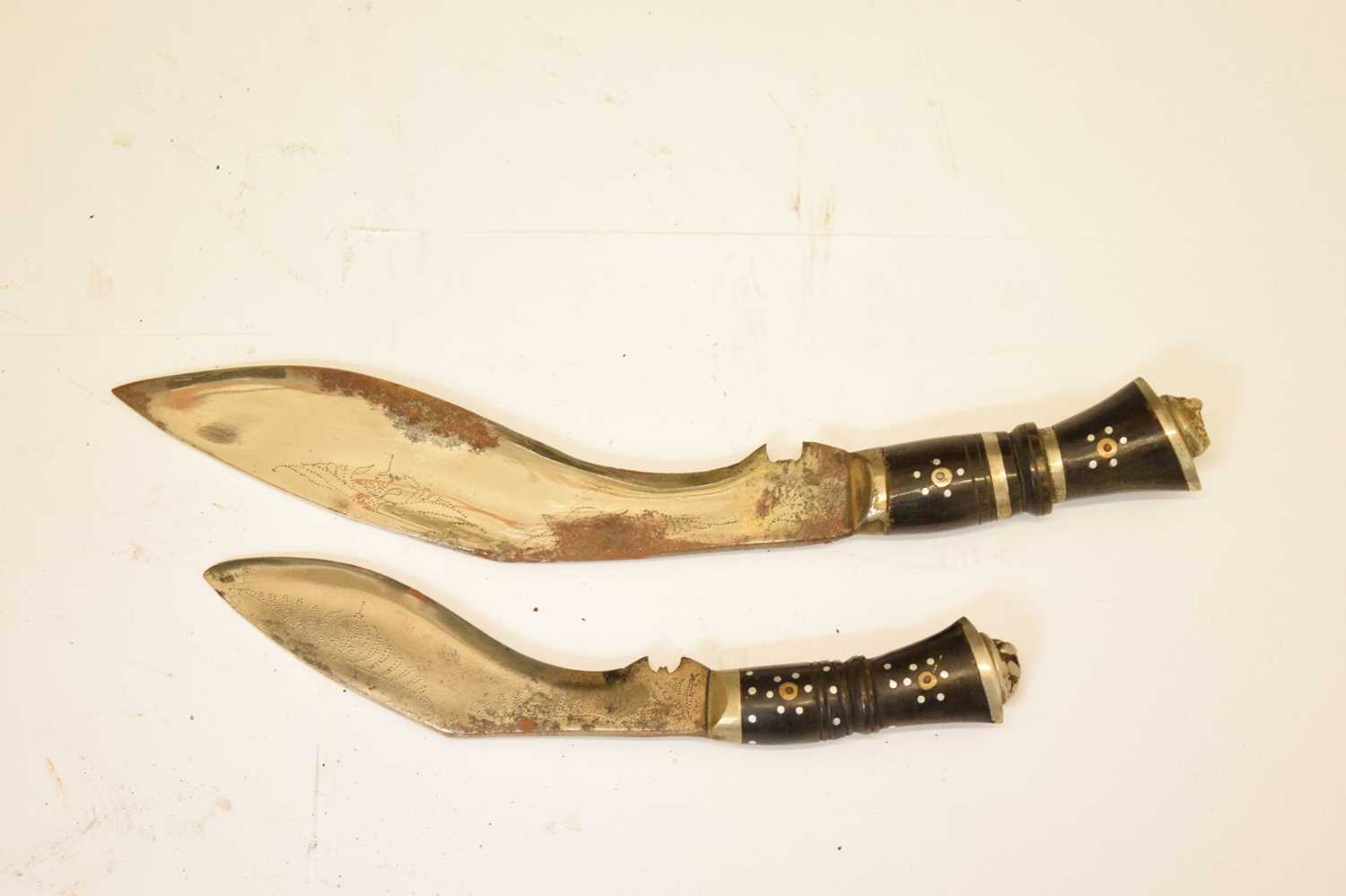 Nepalese kukri of traditional form and three smaller kukris - Image 12 of 19