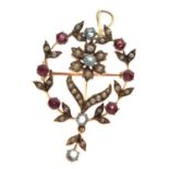 Edwardian flower and wreath pendant brooch