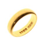 22ct gold wedding band