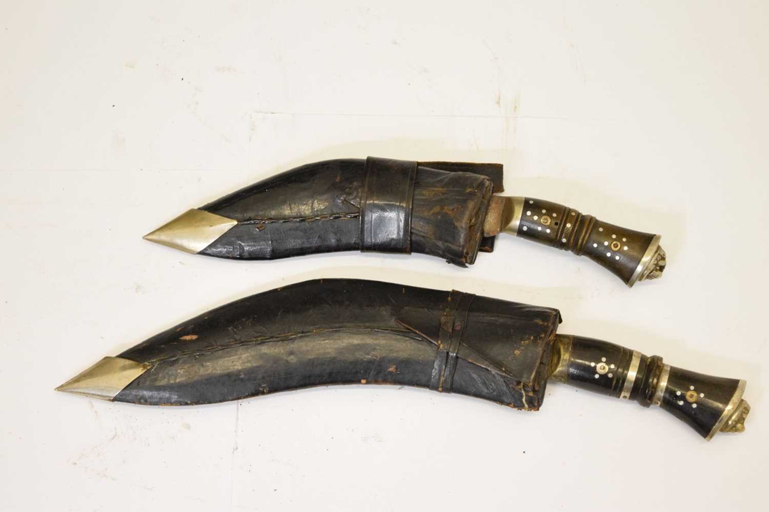 Nepalese kukri of traditional form and three smaller kukris - Image 10 of 19