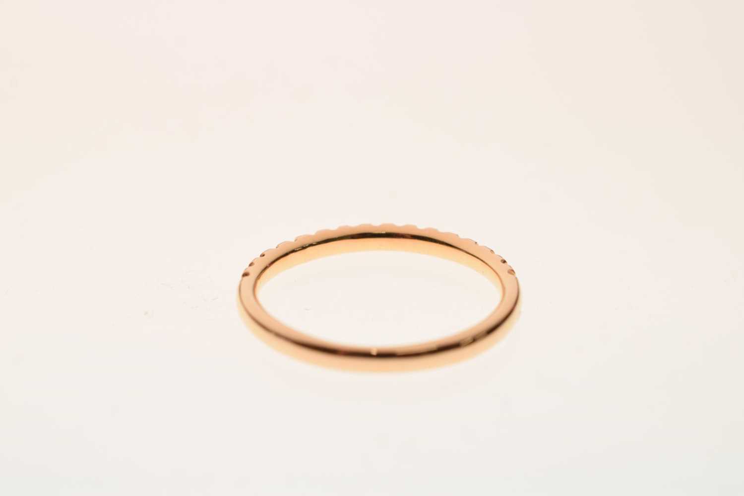 18ct rose gold diamond half hoop eternity ring - Image 3 of 6