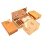 Jose Gener - Hoyo de Monterrey, Regalos and La Gloria - Medaille d'Or No.3 and No.4