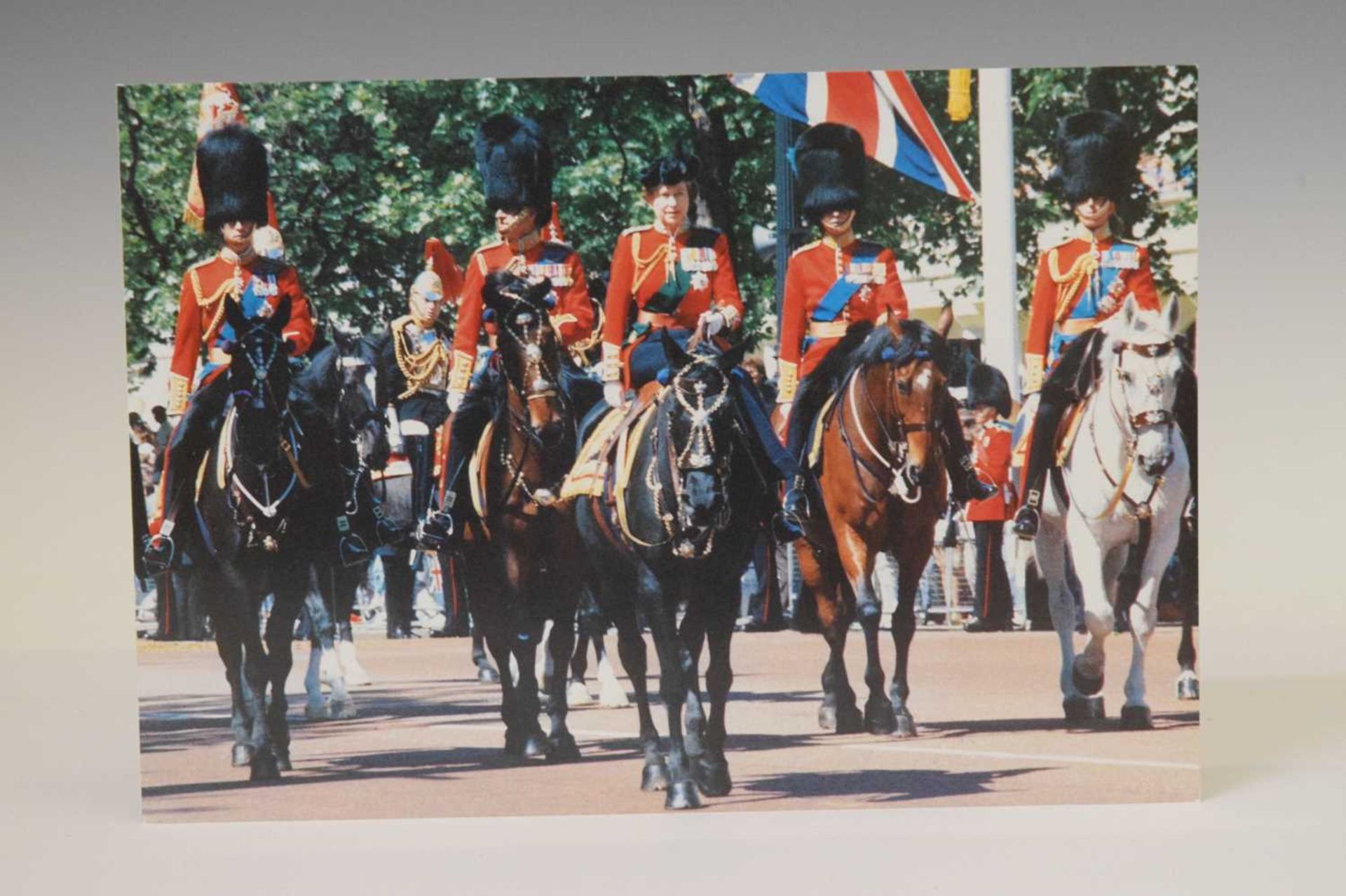 Royal Interest - 1986 Christmas card - Image 2 of 6