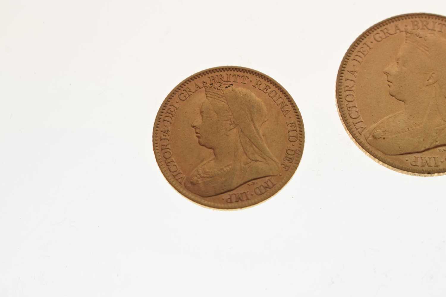 Queen Victoria gold sovereign, 1900, and a gold half sovereign, 1848 - Image 6 of 7
