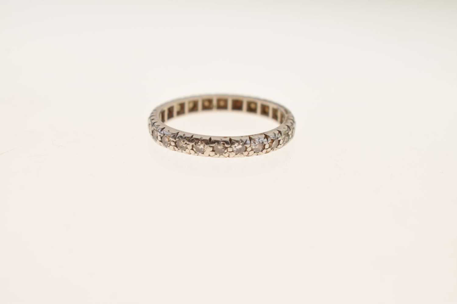 Diamond eternity ring - Image 2 of 6