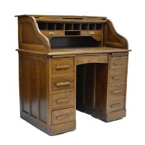 Roll top desk