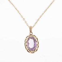 Amethyst coloured pendant and necklace