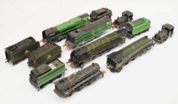 Quantity of 00 gauge railway train set locomotives