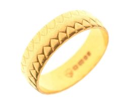 22ct gold wedding band