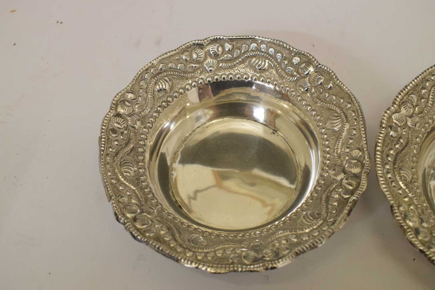 Pair of Indian white-metal circular dishes or bowls - Image 2 of 13