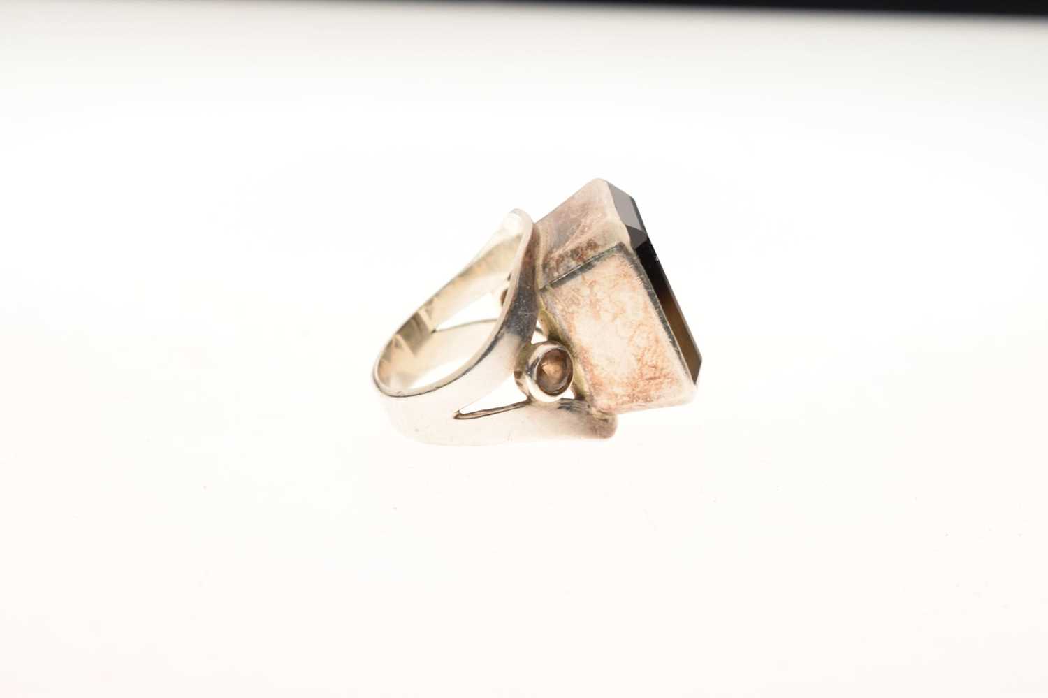 Smoky quartz silver ring - Image 3 of 6
