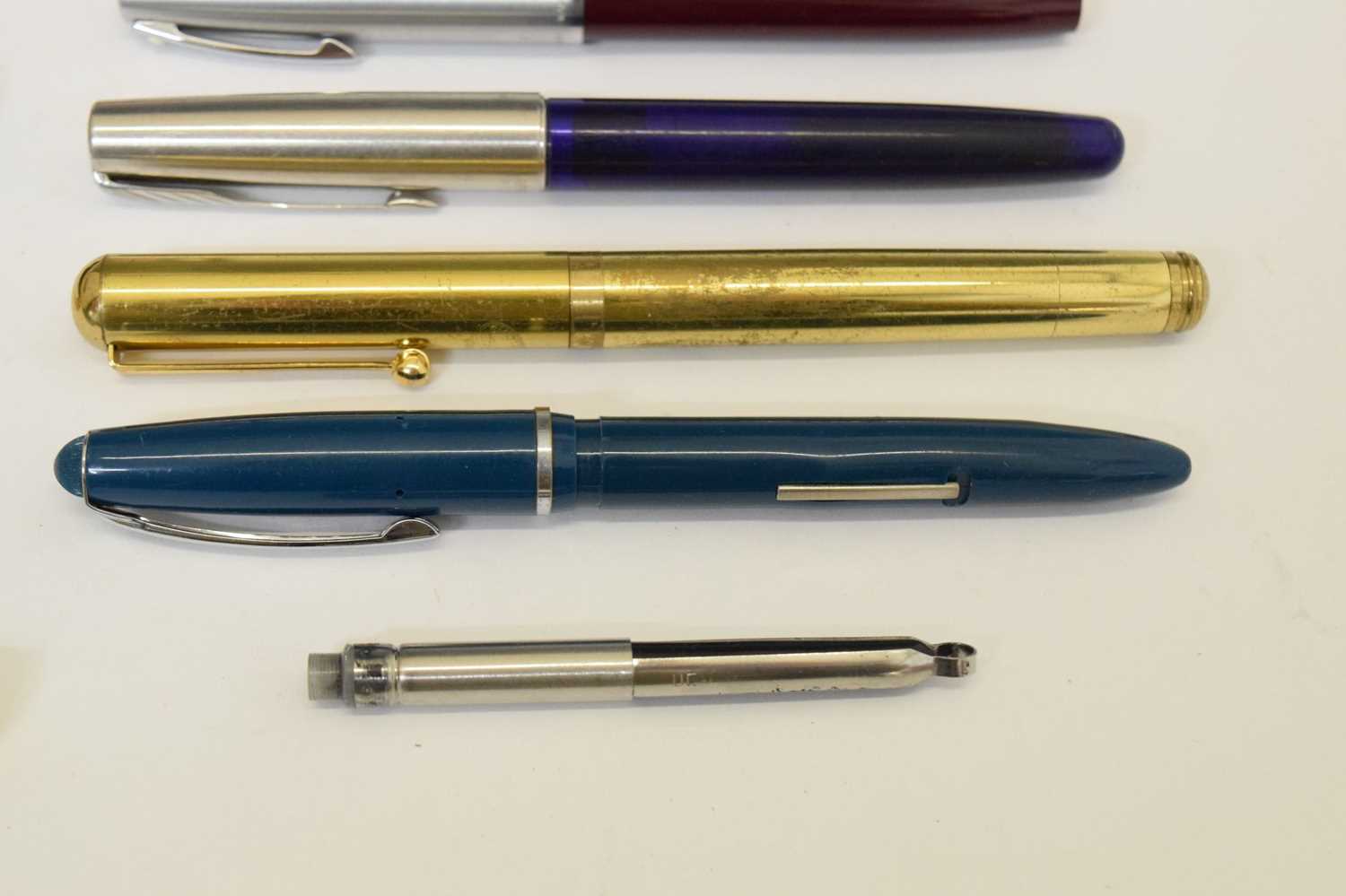 Collection of vintage fountain pens - Image 6 of 11