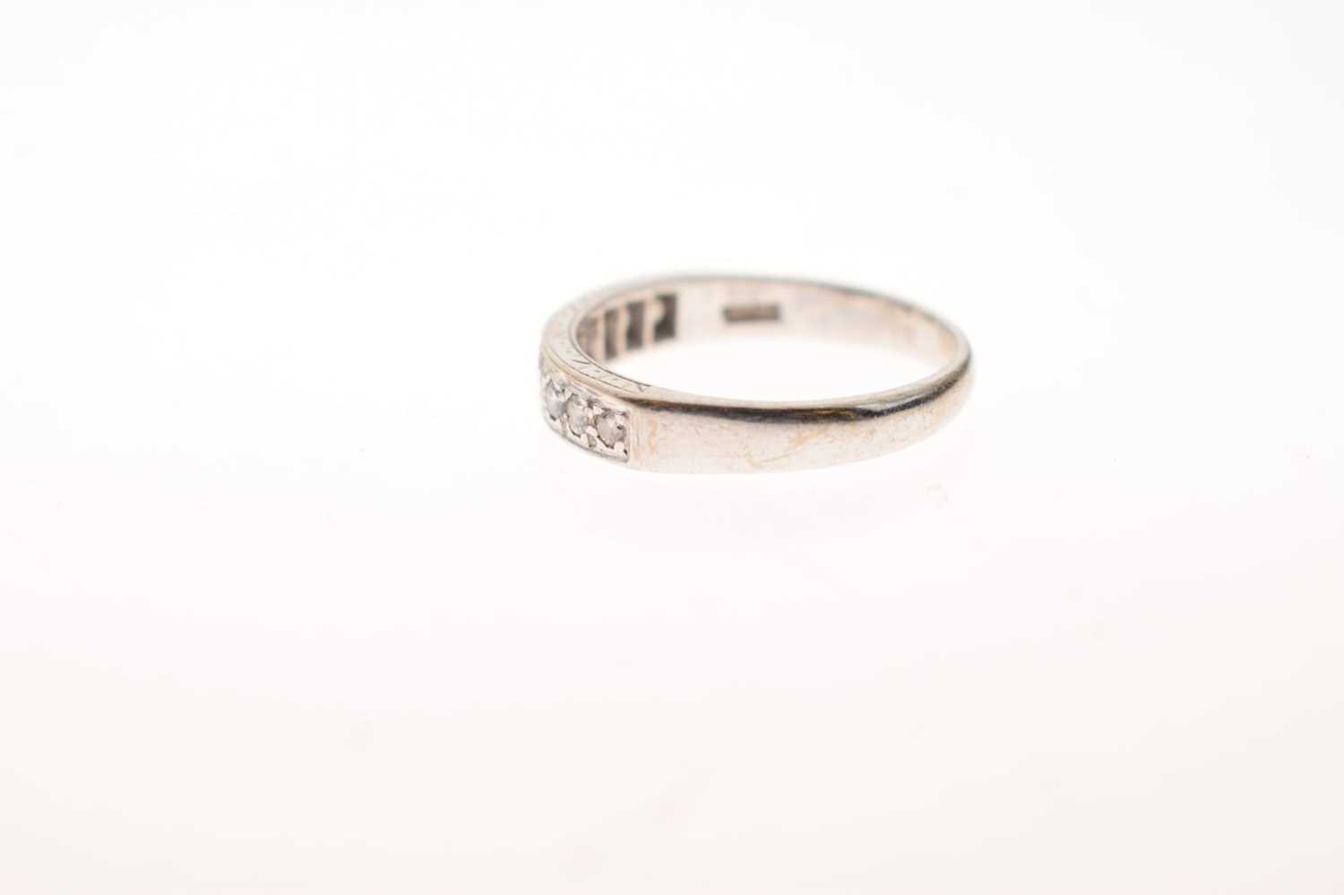 Diamond set half eternity ring - Image 3 of 6
