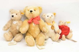 Steiff - Group of four teddy bears